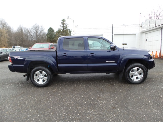 2013 Toyota Tacoma Base