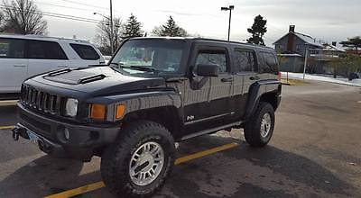 Hummer : H3 base H3 with leather heated seats, trailer hitch