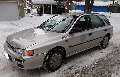 Subaru : Impreza L Sedan 1999 subaru impreza awd 4 cylinder automatic snow tires