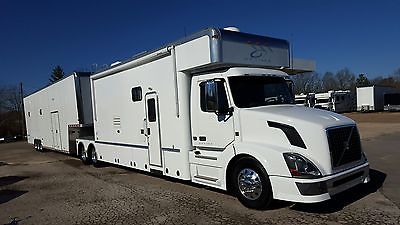 2009 Optima 19' Totorhome Volvo 465HP  1-Slide Toter & 40' Pace Stacker Trailer