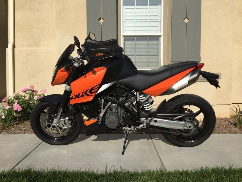 2014 KTM 690 DUKE