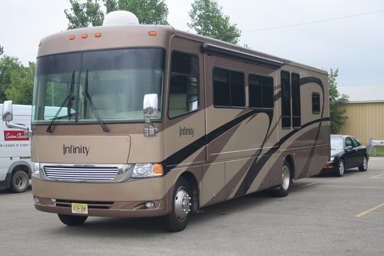 1997 Thor Motor Coach Residency