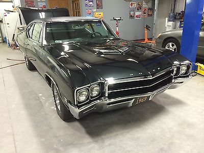 Buick : Other Deluxe 1969 buick gs california 1970 455 w th 400 trans new award winning restoration