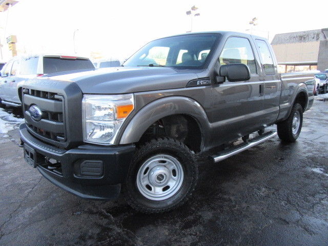 Ford : F-250 XLT 4X4 Supe Gray F250 XL Ext Cab 4X4 Tow Pkg 103k Hwy Miles Bed Liner Well Maintained