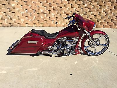 Harley-Davidson : Touring Custom Built, Clean Title in Hand, 2013 Harley Davidson Custom Street Glide, 26”