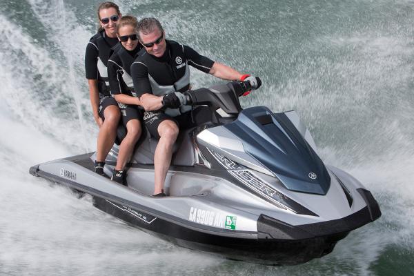 2016 Yamaha Waverunner VX Cruiser