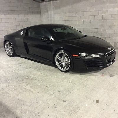 Audi : R8 AUDI R8 QUATTRO BANG & OLUFSEN AUDIO CARBON FIBER Audi 2009 r8