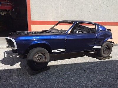 Ford : Mustang 1967 mustang fastback