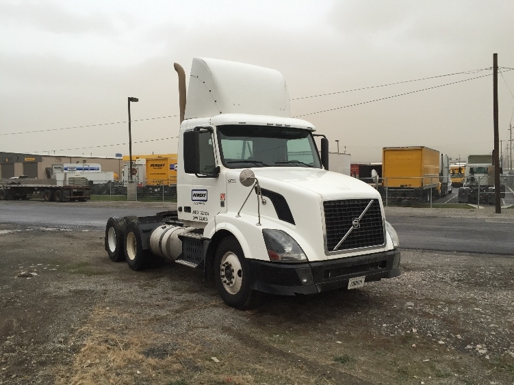 2011 Volvo Vnl64t300