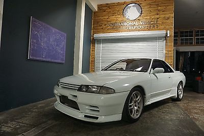 Nissan : GT-R 1989 nissan skyline r 32 gtr awd jdm rhd twin turbo 5 speed godzilla 2.6 l