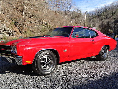 Chevrolet : Chevelle ss red with black stripes,  original car  not been framed off!!!!