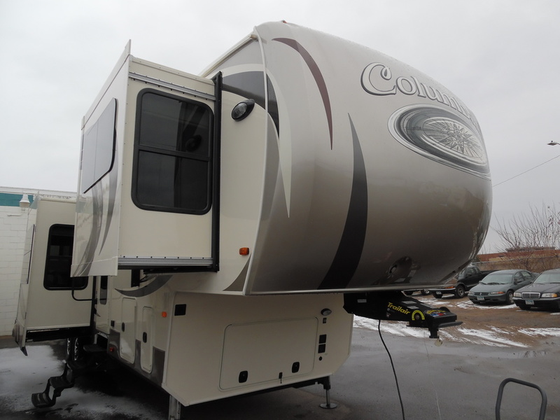 2014 Forest River PALOMINO COLUMBUS 320RS