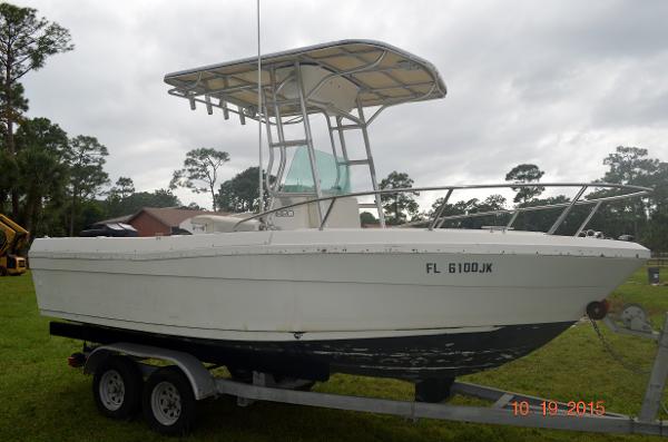 1995 Robalo 1820 Center Console