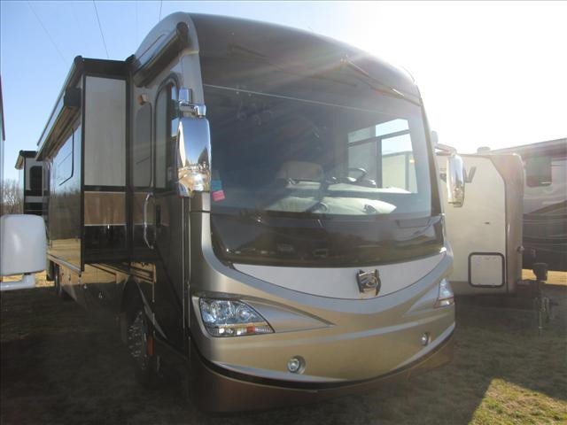 2015 American Coach 42m