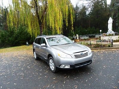 Subaru : Outback 2.5 OUTBACK PREMIUM PZEV 2011 subaru outback legacy wagon one owner automatic 23000 miles only wow
