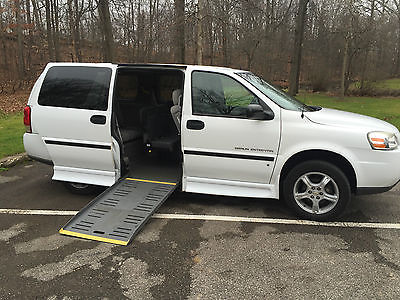 Chevrolet : Uplander Base Mini Cargo Van 4-Door Braun Mobility Entervan Handicap Wheelchair Ramp Van Clean! Low Mileage 39K