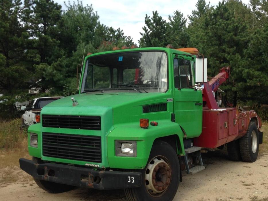 1993 Mack Midliner Cs200p