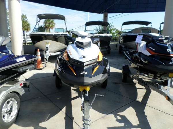 2012 Sea-Doo GTR 215