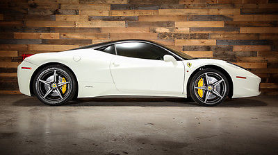 Ferrari : 458 Italia 2012 458 italia 6800 mi bianco avus nero high msrp race seats nav all carbon
