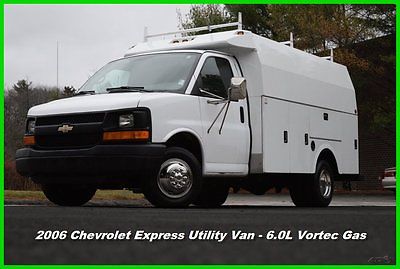 Chevrolet : Express Enclosed Utility Van 06 chevrolet express cutaway utility van 6.0 l vortec gas used truck chevy gmc ac