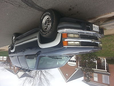 Chevrolet : Suburban 1500 1997 chevrolet suburban k 1500 6.5 diesel