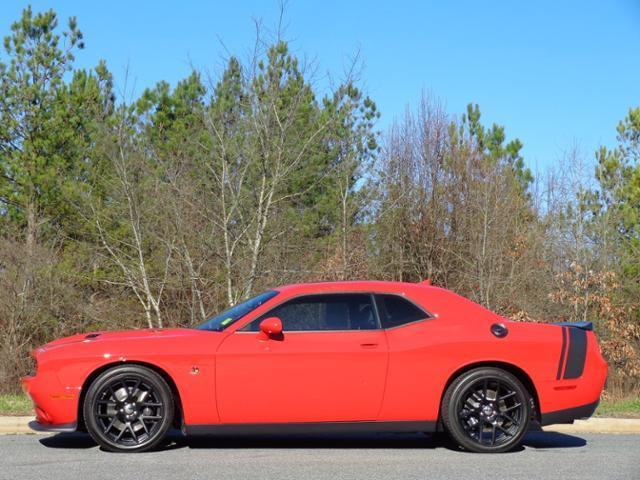 Dodge : Challenger SCAT PACK 2015 dodge challenger r t scat pack 6.4 l sunroof nav free shiping or airfare