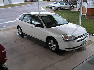 Chevrolet : Malibu Maxx LS Hatchback 4-Door 2005 malibu maxx ls nicely equipped runs good looks good white ohio