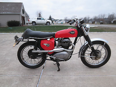 BSA 1966 bsa hornet 650