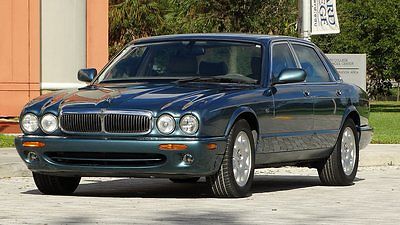 Jaguar : XK8 XK8 2001 jaguar xk 8 luxury sedan two owner florida car 89 000 miles in great shape