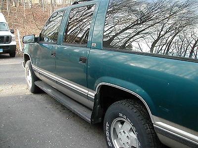 Chevrolet : Suburban k1500 1992 suburban k 1500 4 wd