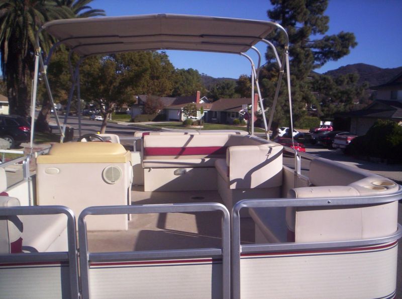 GREAT LOOKING PONTOON BOAT with 164 HOURS!!!!!  MAKE OFFER?