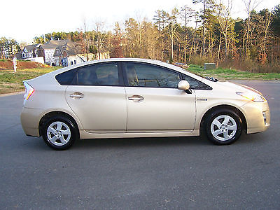 Toyota : Prius Premium Hatchback 4-Door 2011 toyota prius still under factory warranty 8 ts nav cam android 4.4 nice
