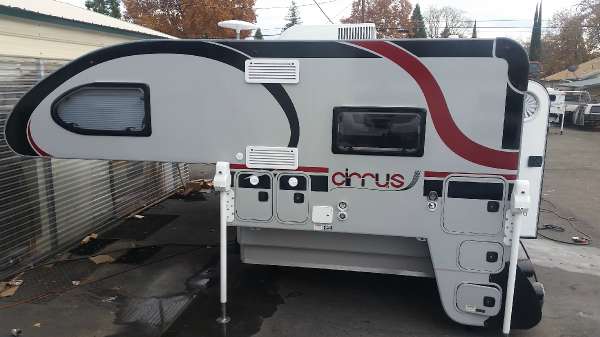 2007 Pilgrim Open Road 377BH