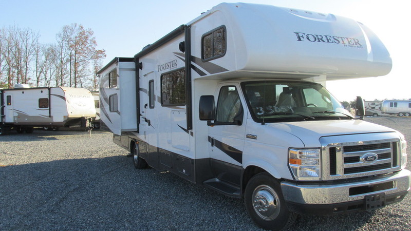 2016 Forest River Forester Ford Chassis 3171DS