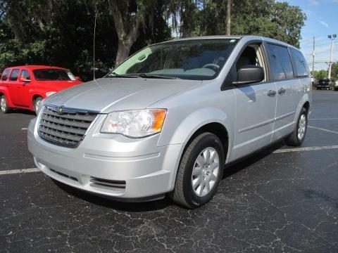 2008 CHRYSLER TOWN & COUNTRY 4 DOOR PASSENGER VAN