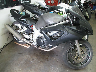 Suzuki : SV 2001 suzuki sv 650 parts project bike