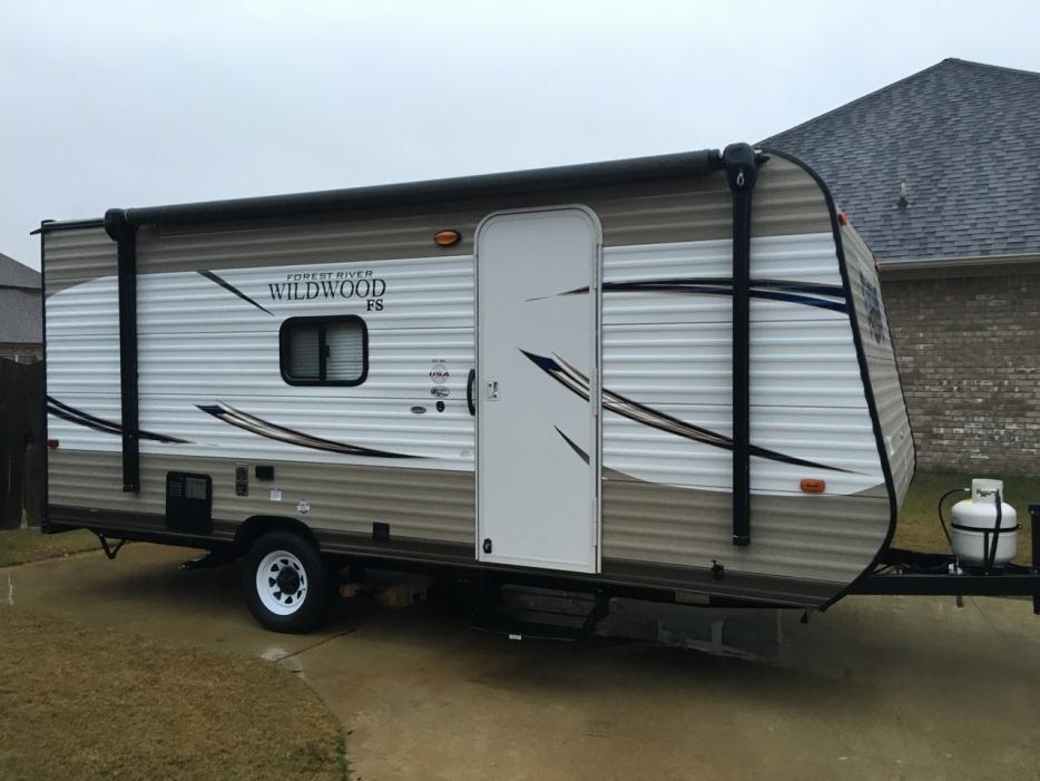 2014 Cherokee Grey Wolf 28BH