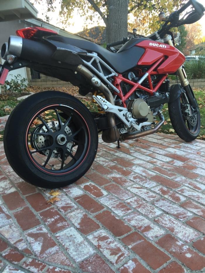 2015 Ducati Monster 900