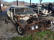 Ford : Torino Base 1972 four door dissembled torino base ideal for parts or restro low price