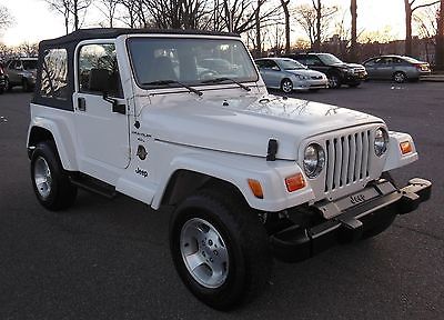 Jeep : Wrangler SAHARA 2000 jeep wrangler sahara 5 speed only 61 k must see make an offer