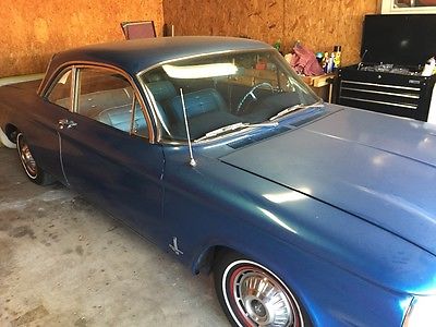Chevrolet : Corvair Monza 900 Chevy Corvair