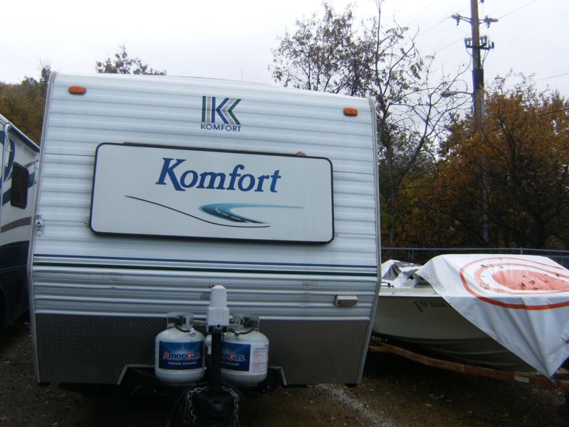 2004 Komfort  travel trailer