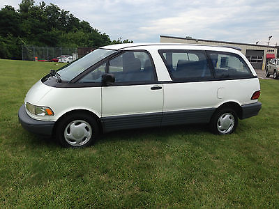 Toyota : Previa LE 1991 toyota previa le mini passenger van 3 door 2.4 l