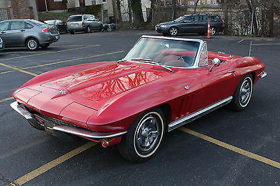 Chevrolet : Corvette Roadster 1966 corvette red red roadster