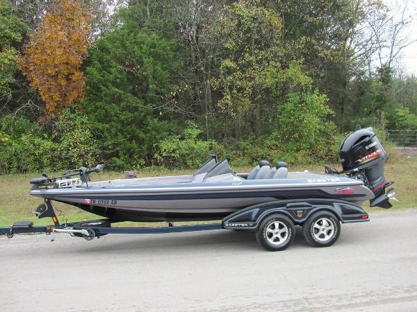 2011 Skeeter FX 20