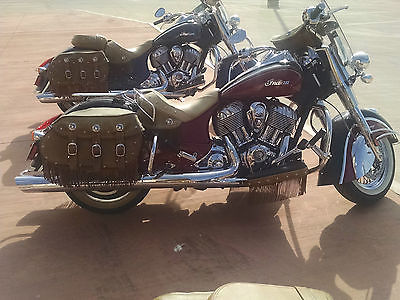 Indian : Chief Vintage 2014 indian chief vintage with windshield and leather saddle bags