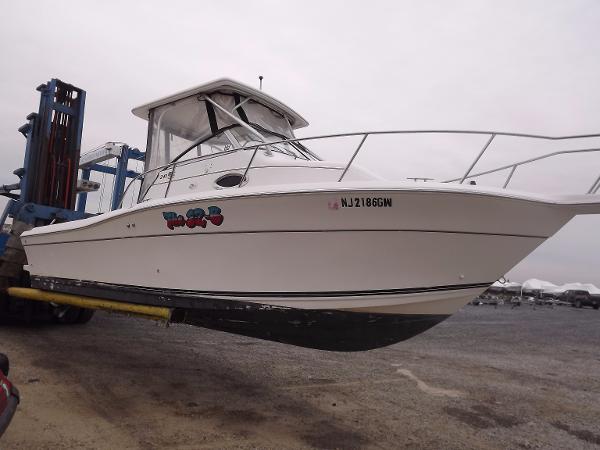 2002 Sport-Craft 241 Walk Around