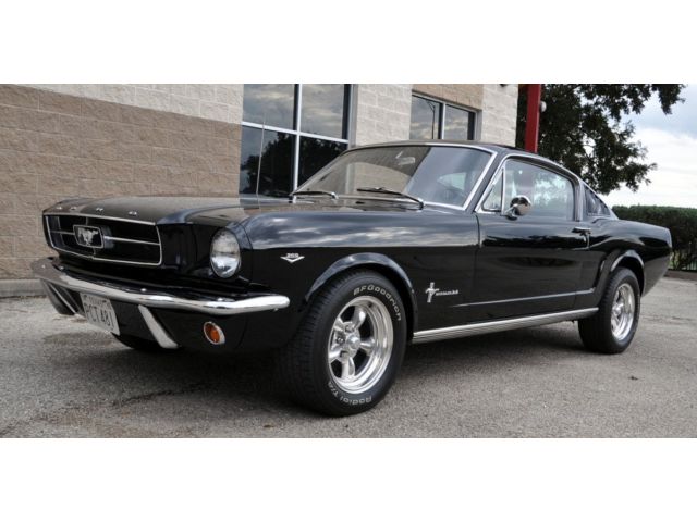 Ford : Mustang Fastback 2+2, Factory Black/Black Full Resto, Mostly NOS/Original Pts, Gorgeous