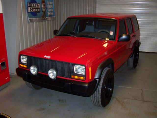 Jeep : Cherokee XJ CLASSIC SE TOUGH SIMPLE BRIGHT RED NEAT SUV RIG A-SOUTHERN-4X4-4.0L-HO-INLINE-6CYL-4WD-AC-5-SPD-4D-WAGON-WRANGLER-SISTER-UTILITY