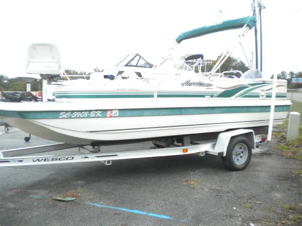 2000 HURRICANE BOATS Fun Deck 198 R